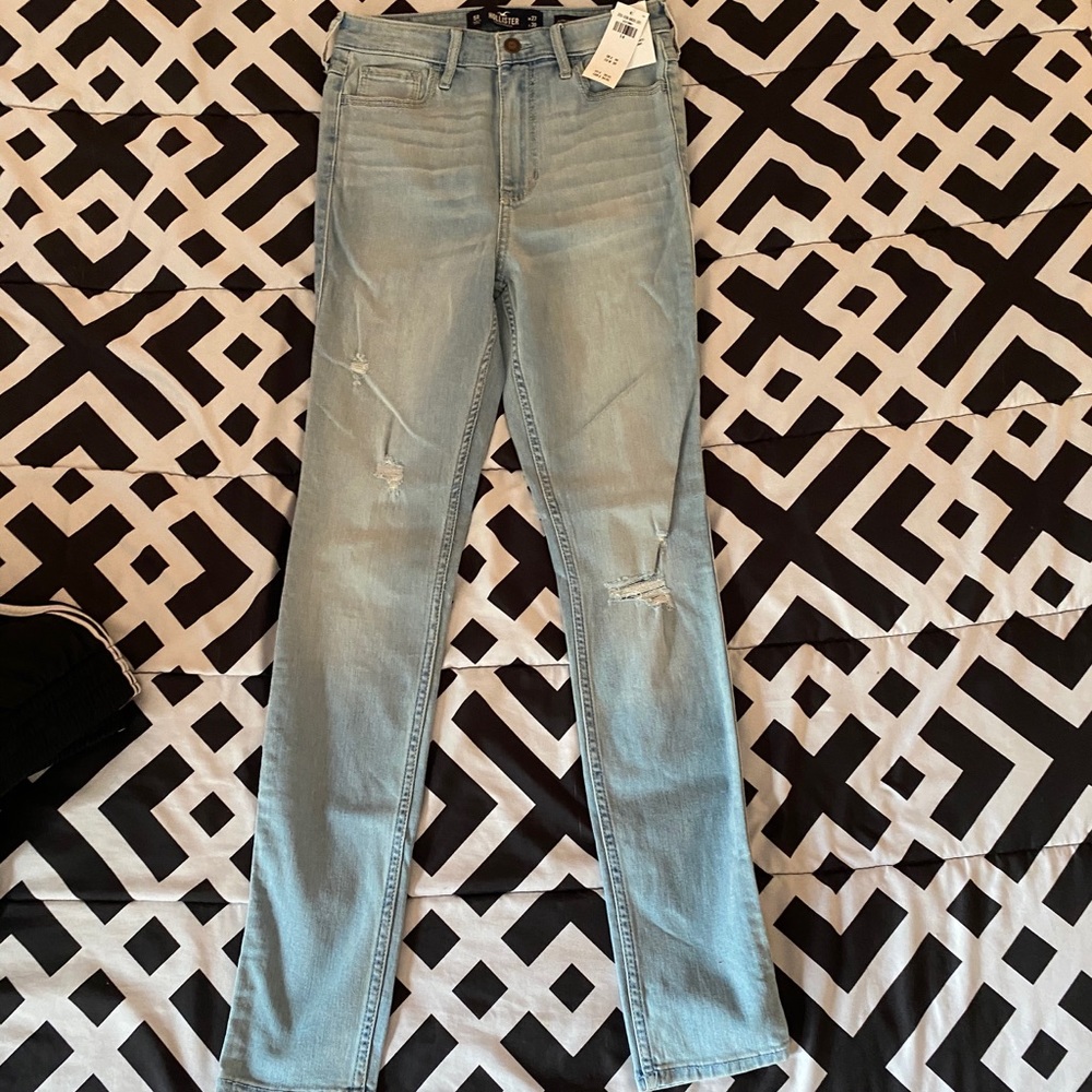 Hollister skinny jeans